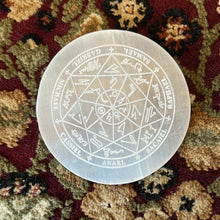 Load image into Gallery viewer, Selenite Rounds