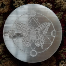 Load image into Gallery viewer, Selenite Rounds