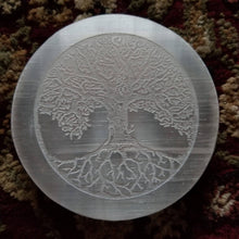 Load image into Gallery viewer, Selenite Rounds