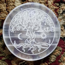 Load image into Gallery viewer, Selenite Rounds