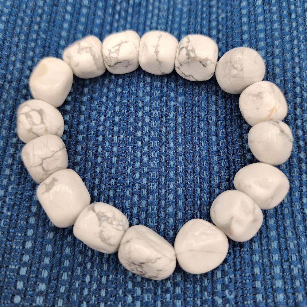 Howlite Tumbled Stone Bracelet