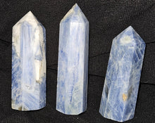 Load image into Gallery viewer, Blue Kyanite Point
