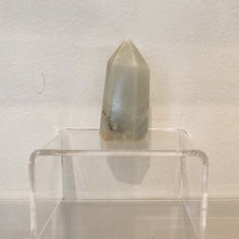 Load image into Gallery viewer, Caribbean Calcite Cut Base Point
