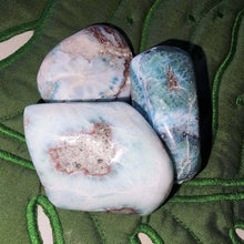 Load image into Gallery viewer, Larimar XL
